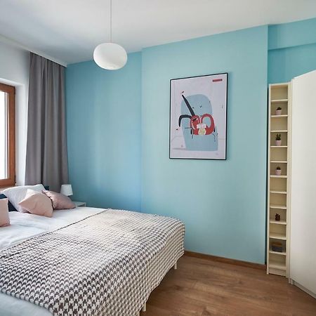 Modern Apartment In Varşovia Exterior foto